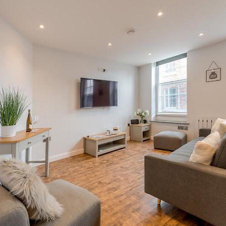 Pass The Keys 5B One Bedrom Central Modern Apartment Shrewsbury Buitenkant foto